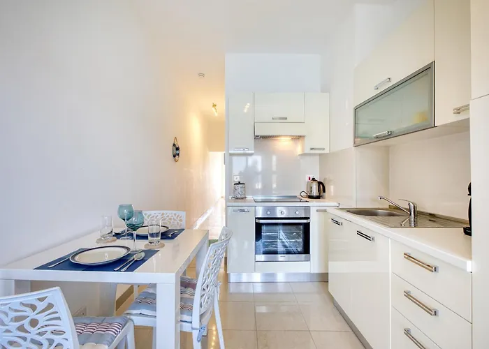 Scenic Gozo With 1br & Balcony Bliss By 360 Estates Lejlighed Marsalforn