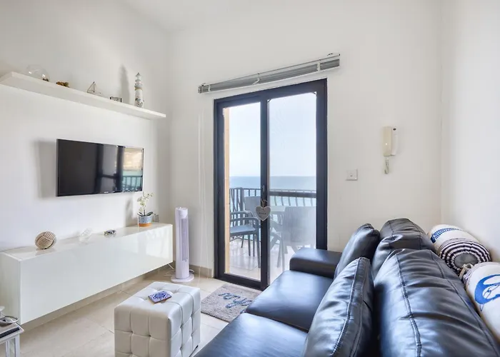 Scenic Gozo With 1br & Balcony Bliss By 360 Estates Lejlighed Marsalforn