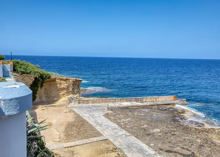 Scenic Gozo With 1br & Balcony Bliss By 360 Estates マルサルフォーン